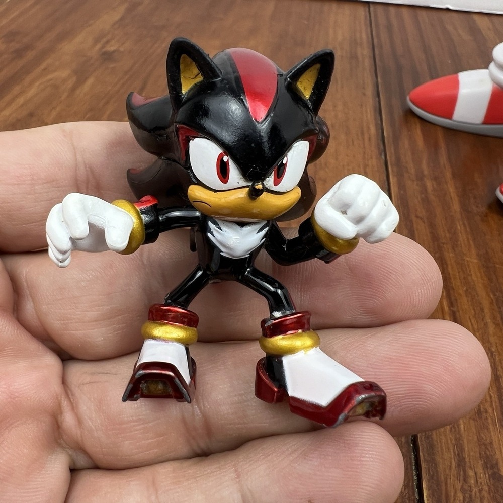 Shadow & Sonic The Hedgehog Jazwares Super Poser 7" Articulated Action Figure - Picture 3 of 12